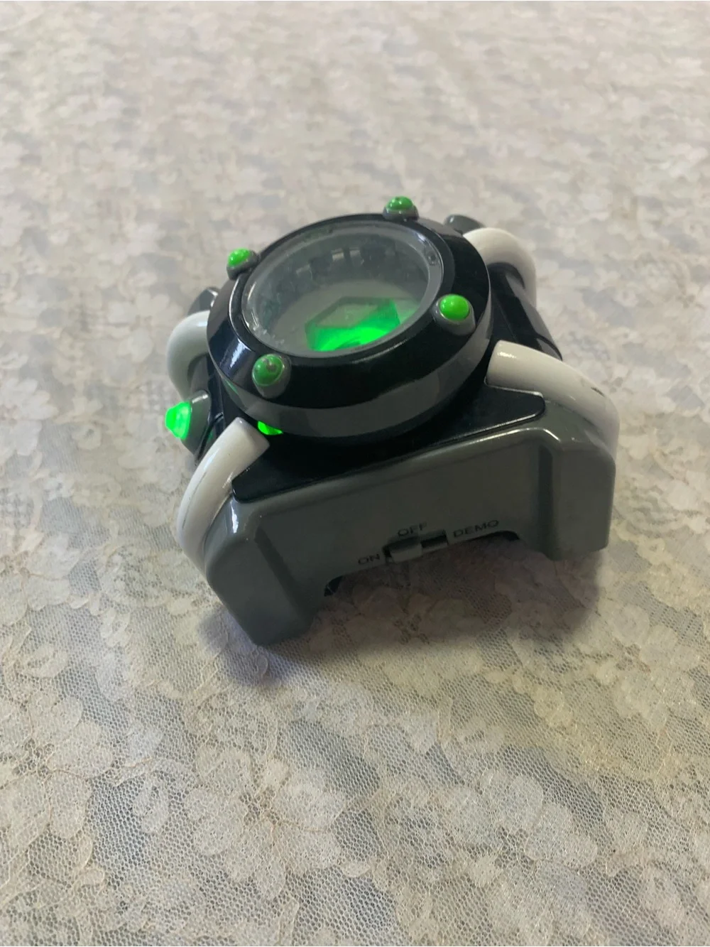 Ben 10 Deluxe Omnitrix 76931 Role Playing Watch Playmates 2017 Tested Work Strap